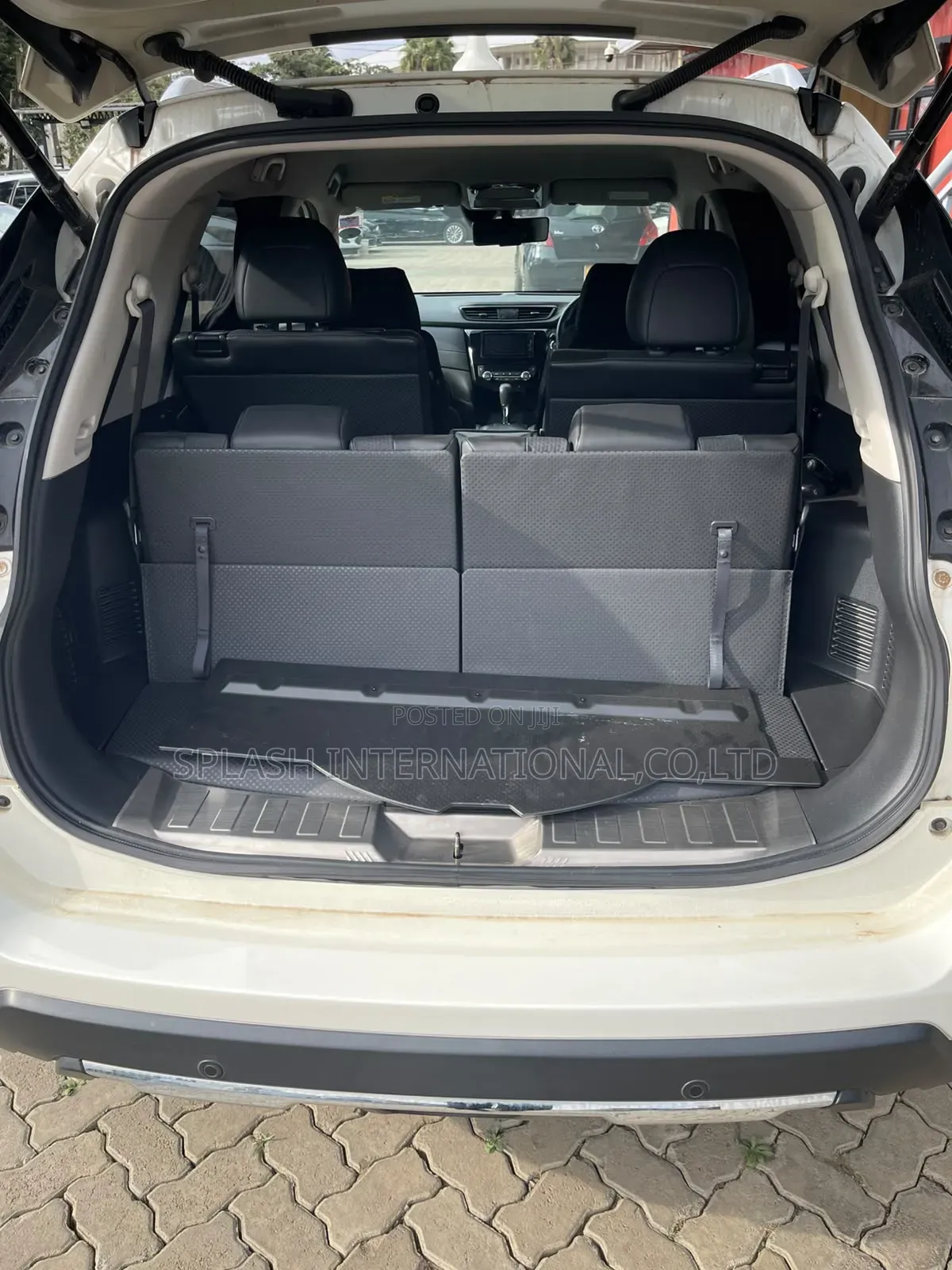Nissan X-Trail 2018 White
