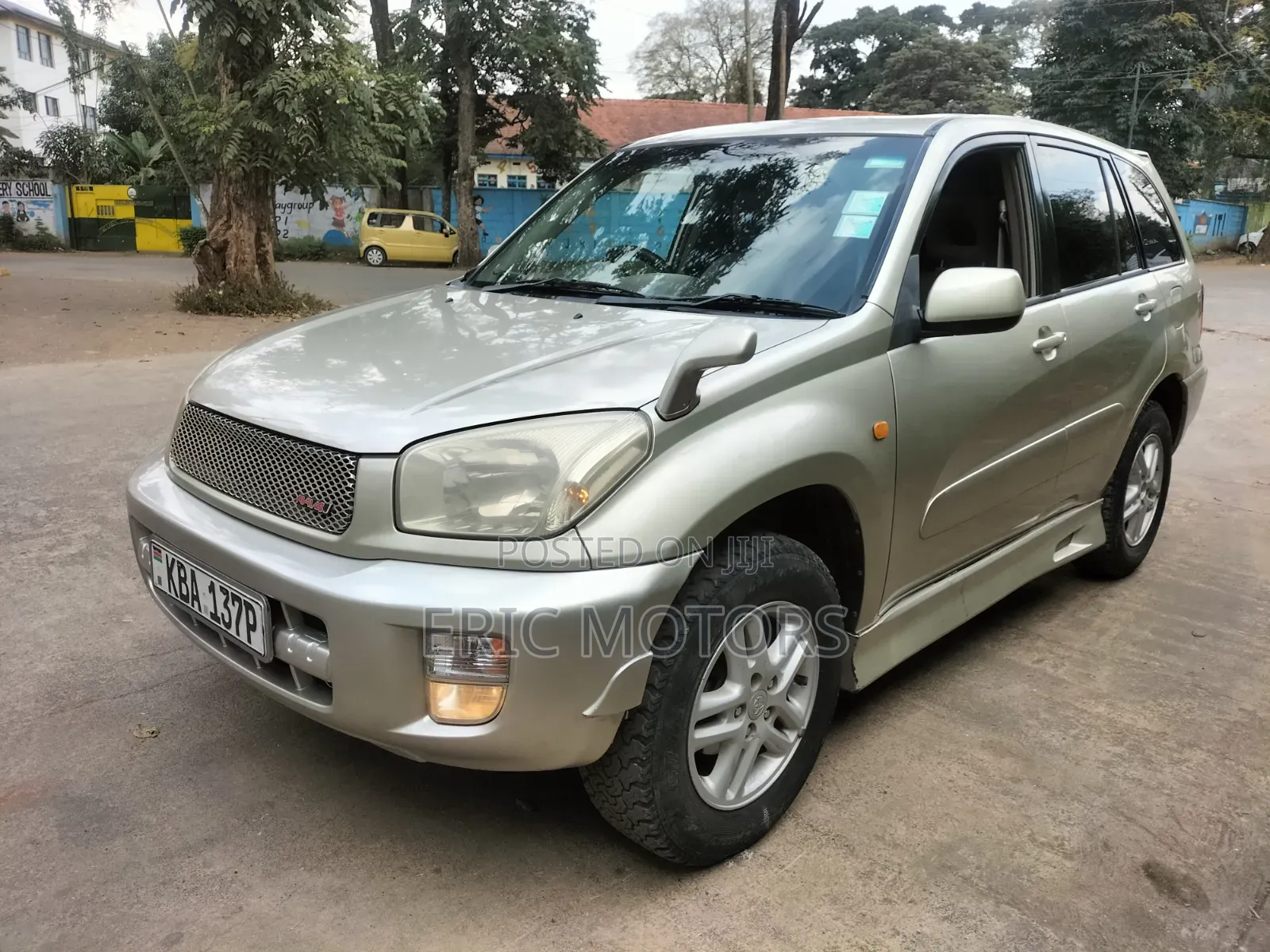 Toyota RAV4 Automatic 2000 Gold