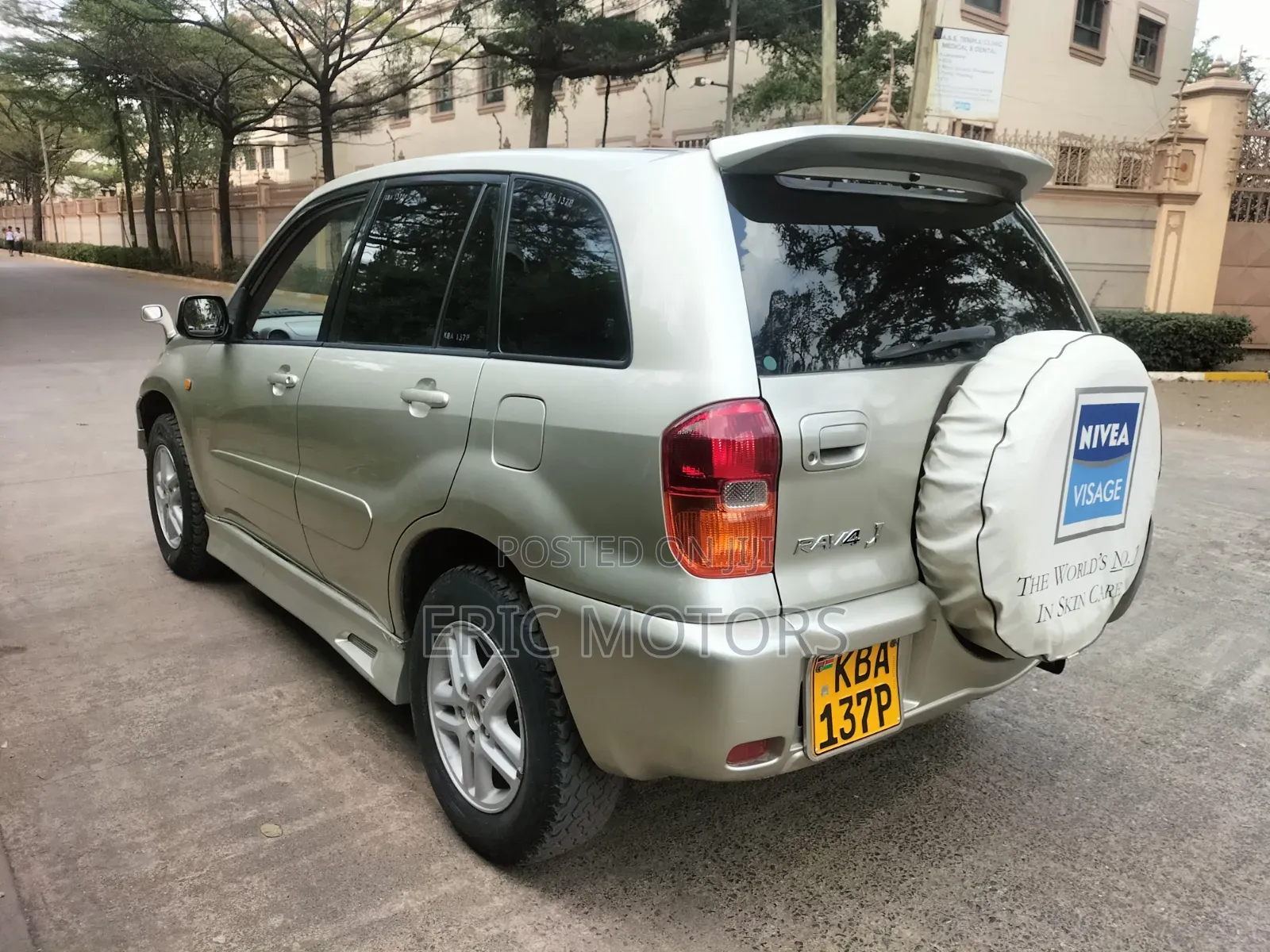 Toyota RAV4 Automatic 2000 Gold