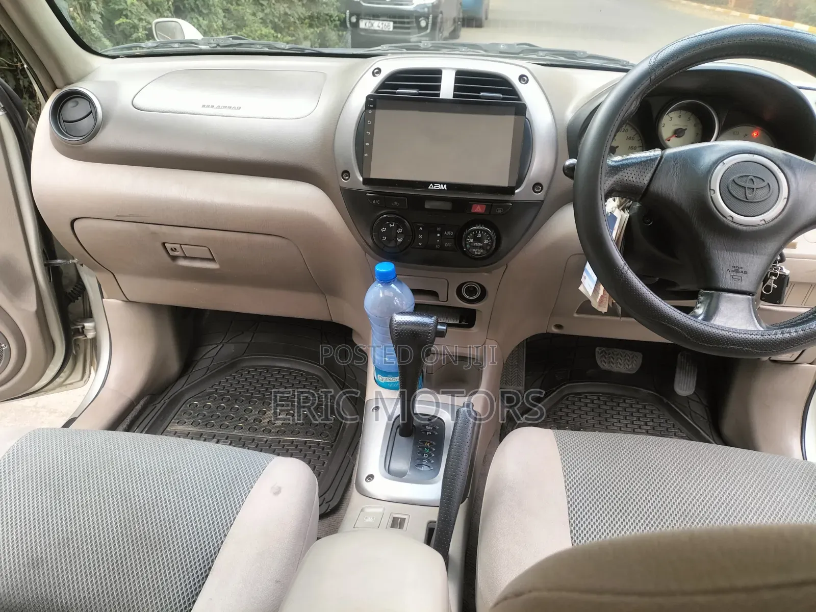 Toyota RAV4 Automatic 2000 Gold