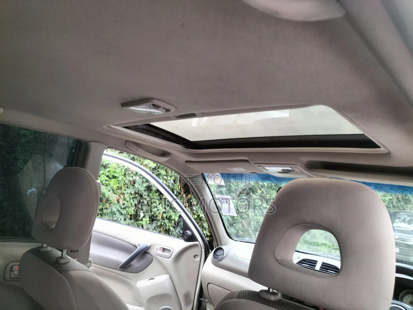 Toyota RAV4 Automatic 2000 Gold