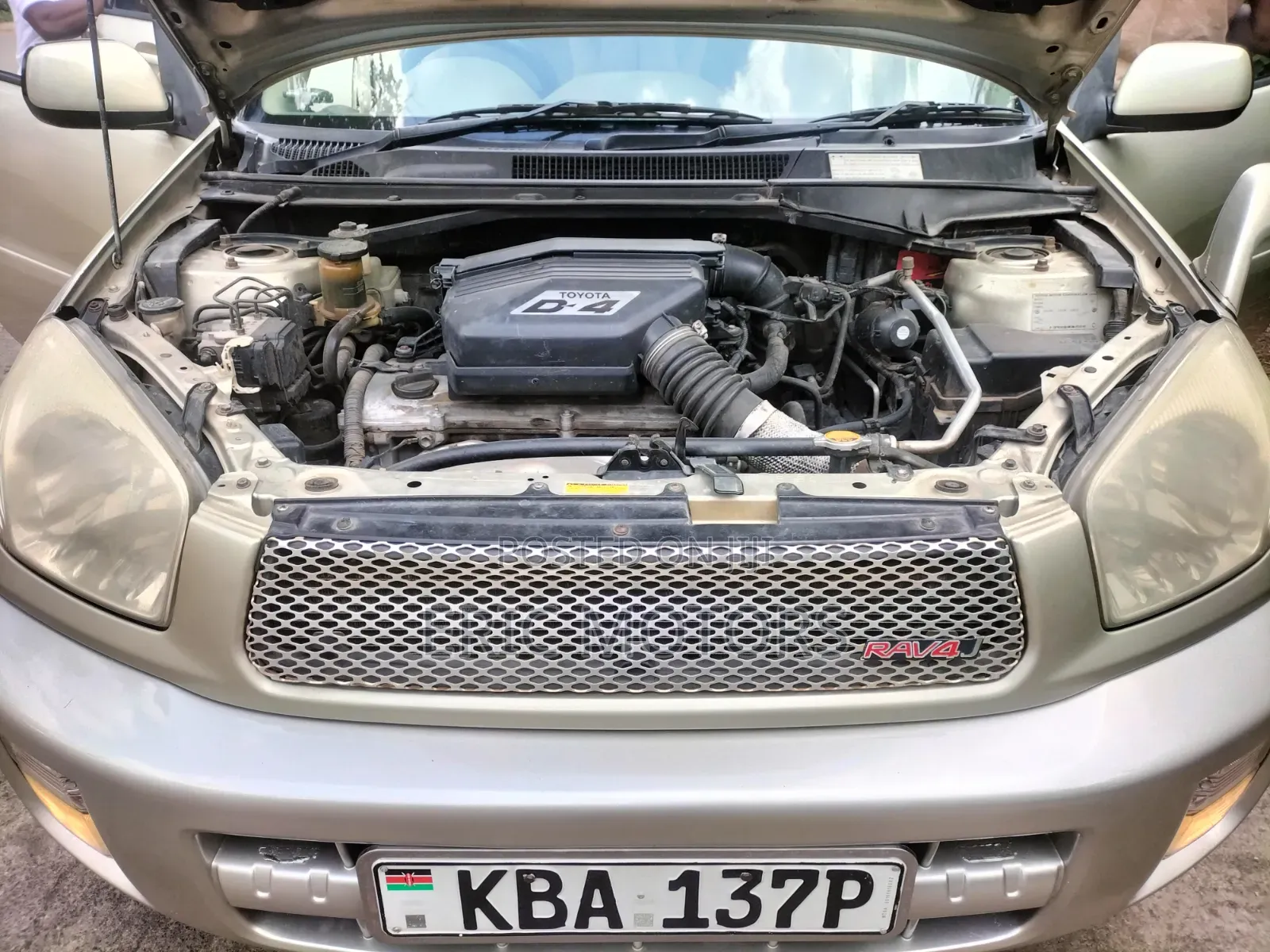 Toyota RAV4 Automatic 2000 Gold