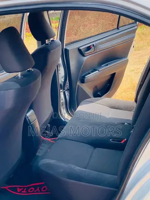 Toyota Axio 2017 Silver