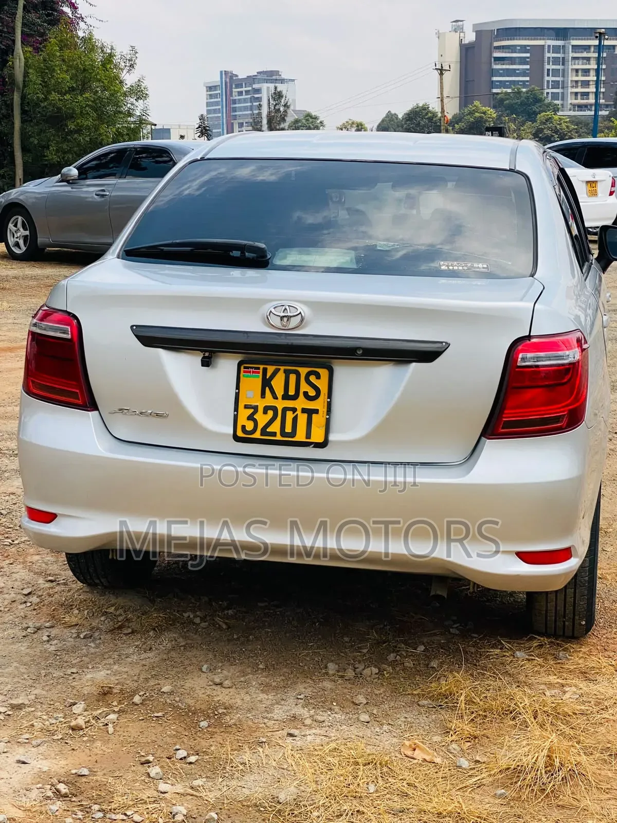 Toyota Axio 2017 Silver