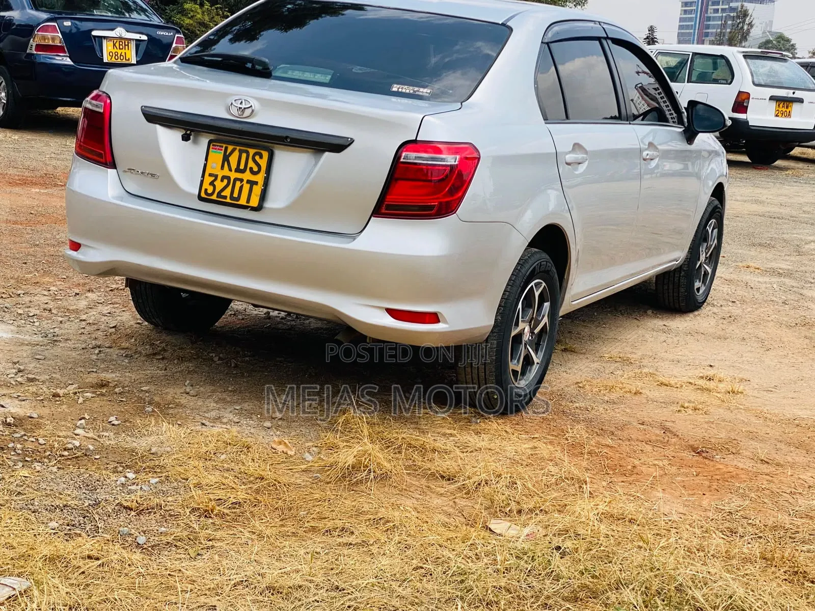 Toyota Axio 2017 Silver