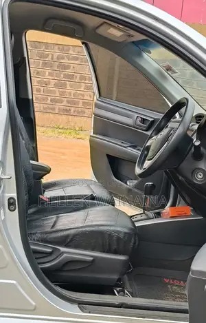 Toyota Corolla Fielder 2016 Silver