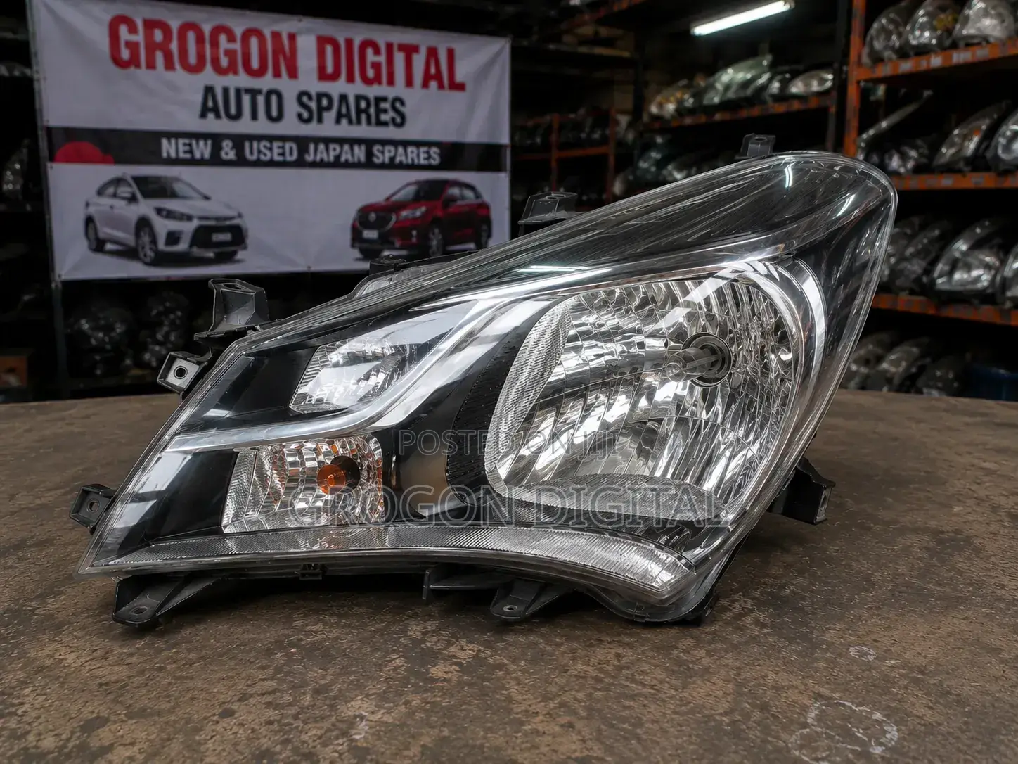 Toyota Vitz 2018 Headlight