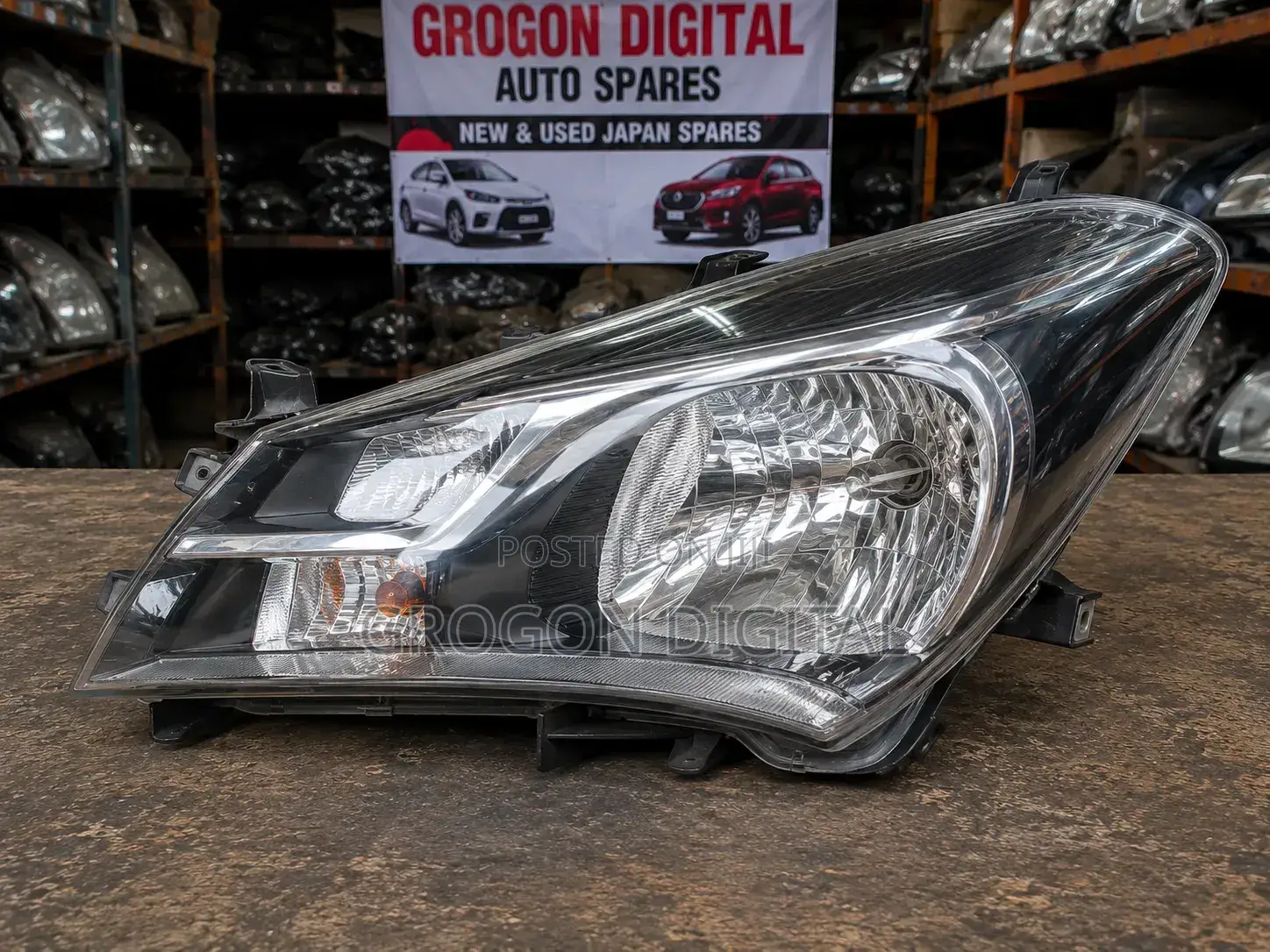 Toyota Vitz 2018 Headlight