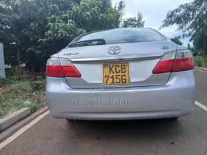 Toyota Premio 2009 Silver