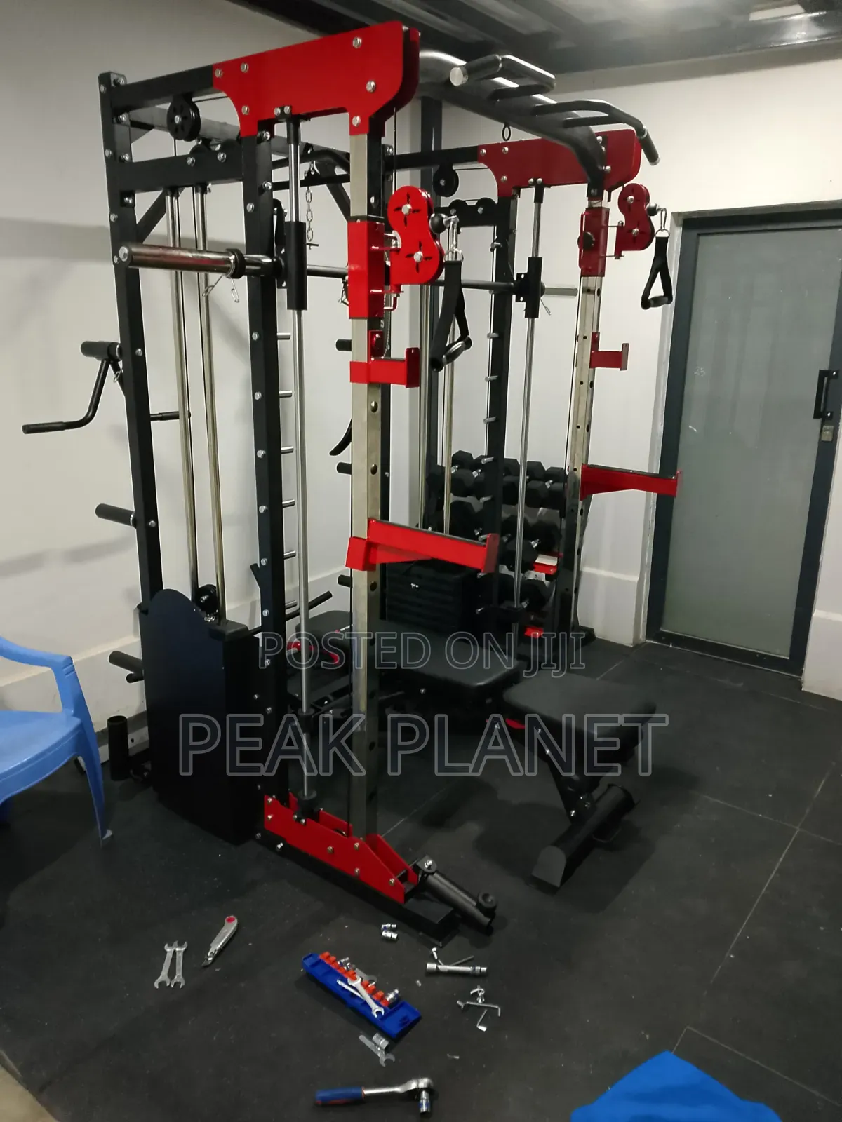 6-in-1 Multifunctional Smith Machine Home Gym Station