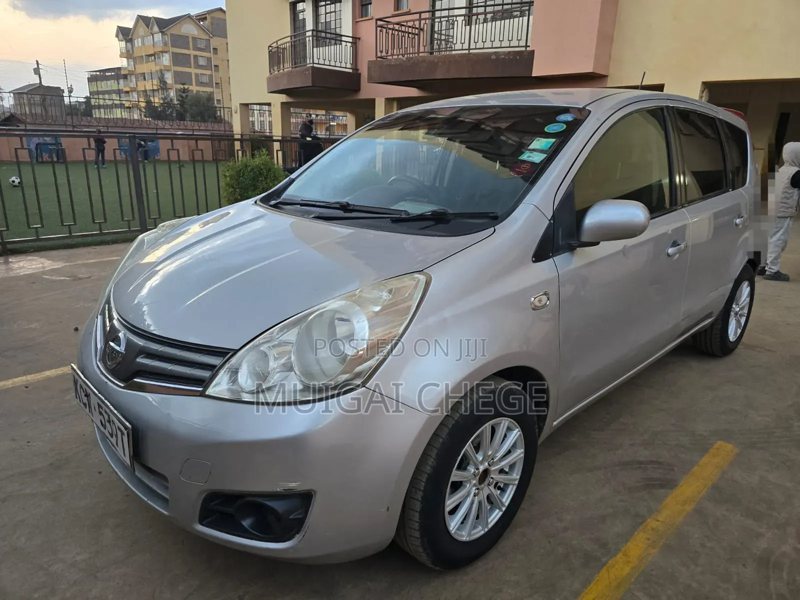 Nissan Note 2012 Silver