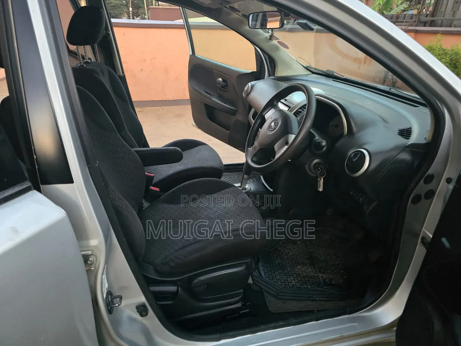 Nissan Note 2012 Silver