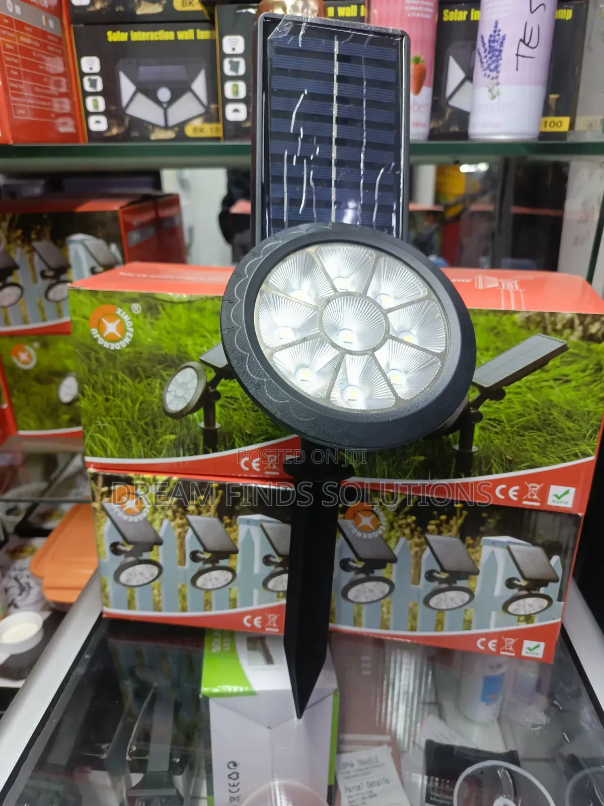 Xingfengju Outdoor Solar Spotlight With Adjustable Panel