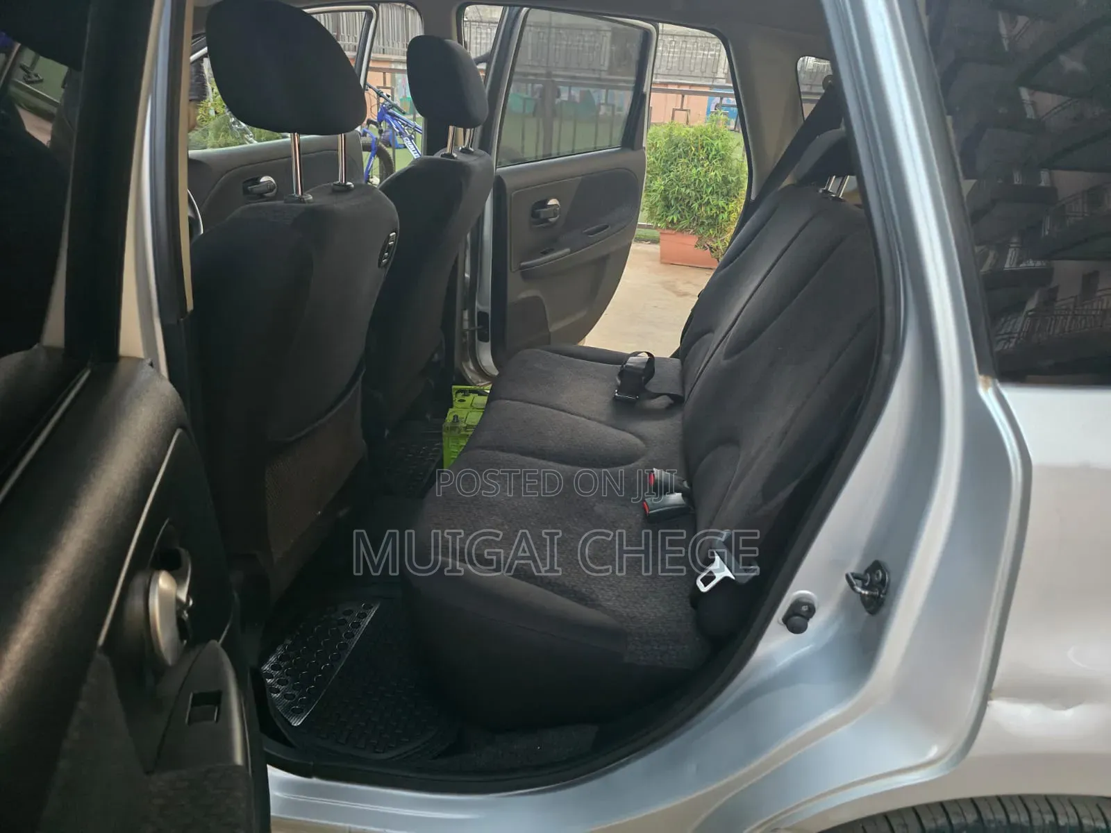 Nissan Note 2012 Silver