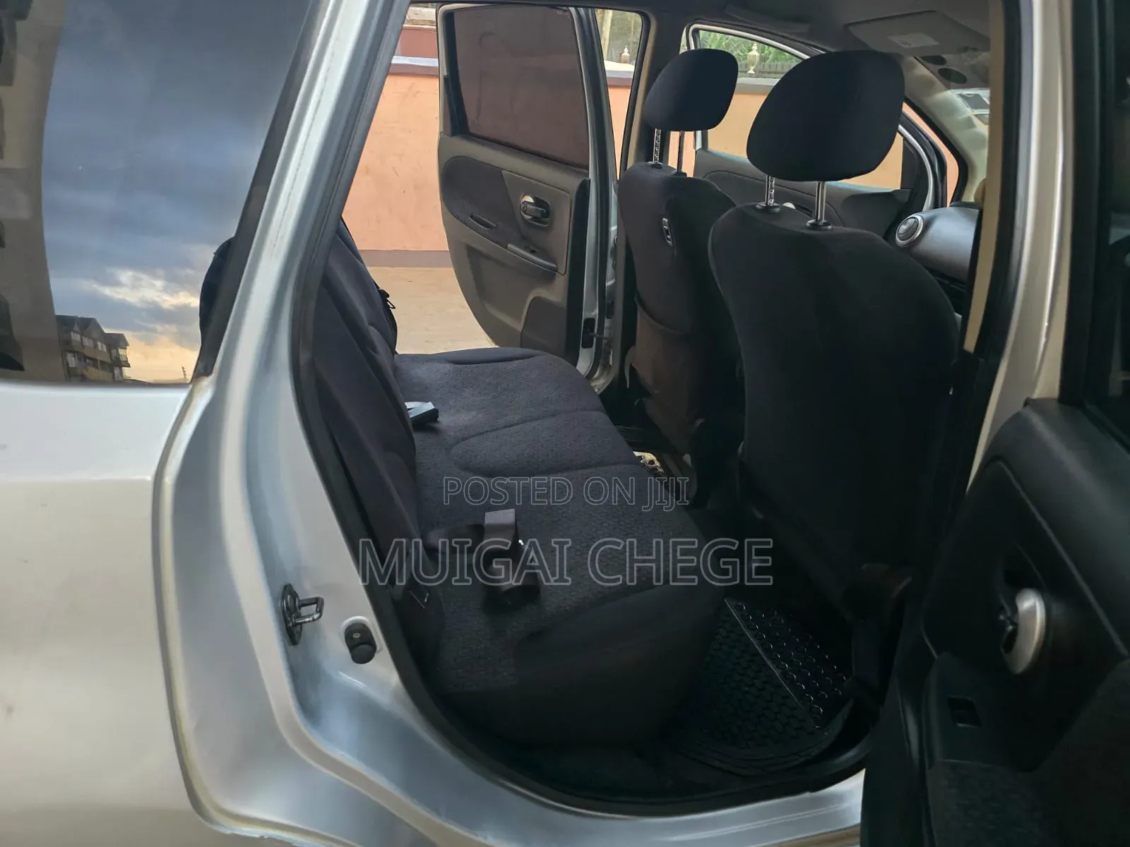 Nissan Note 2012 Silver