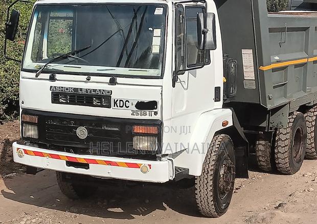 Ashok Leyland - thumbnail 8