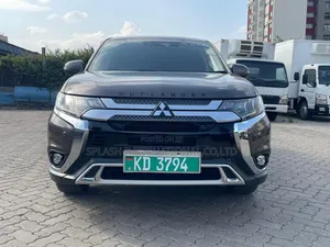 Mitsubishi Outlander 2019 Brown