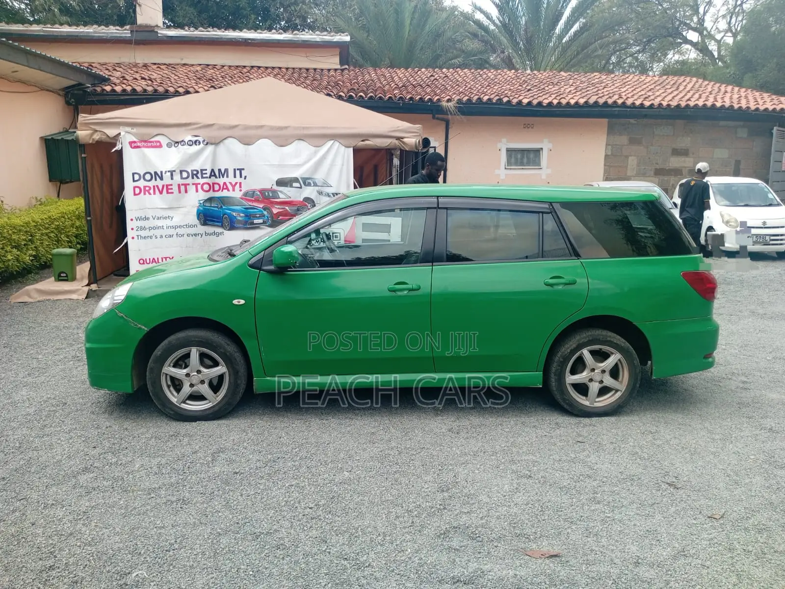 Nissan Wingroad 2016 Green