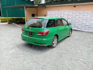 Nissan Wingroad 2016 Green