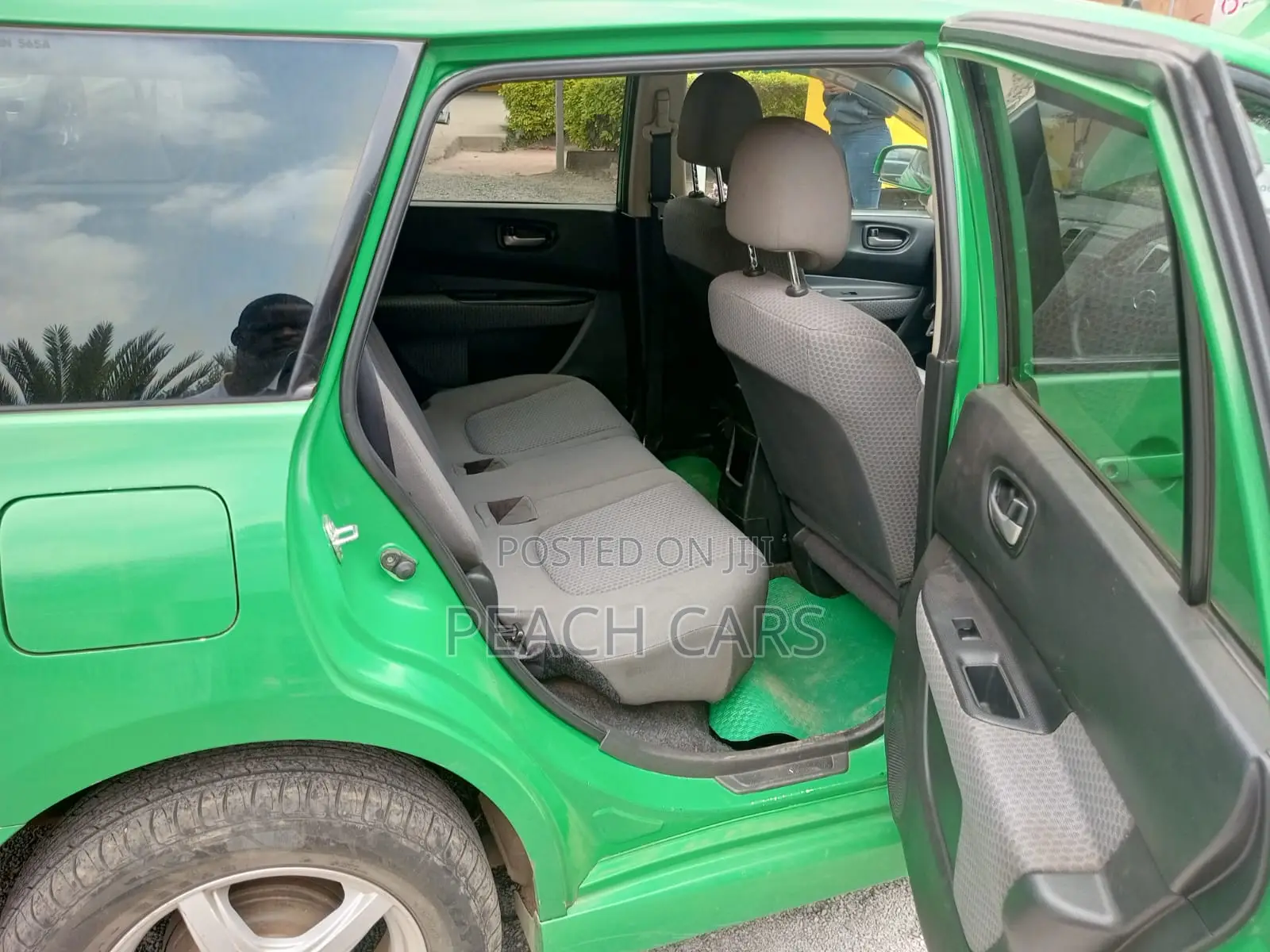 Nissan Wingroad 2016 Green