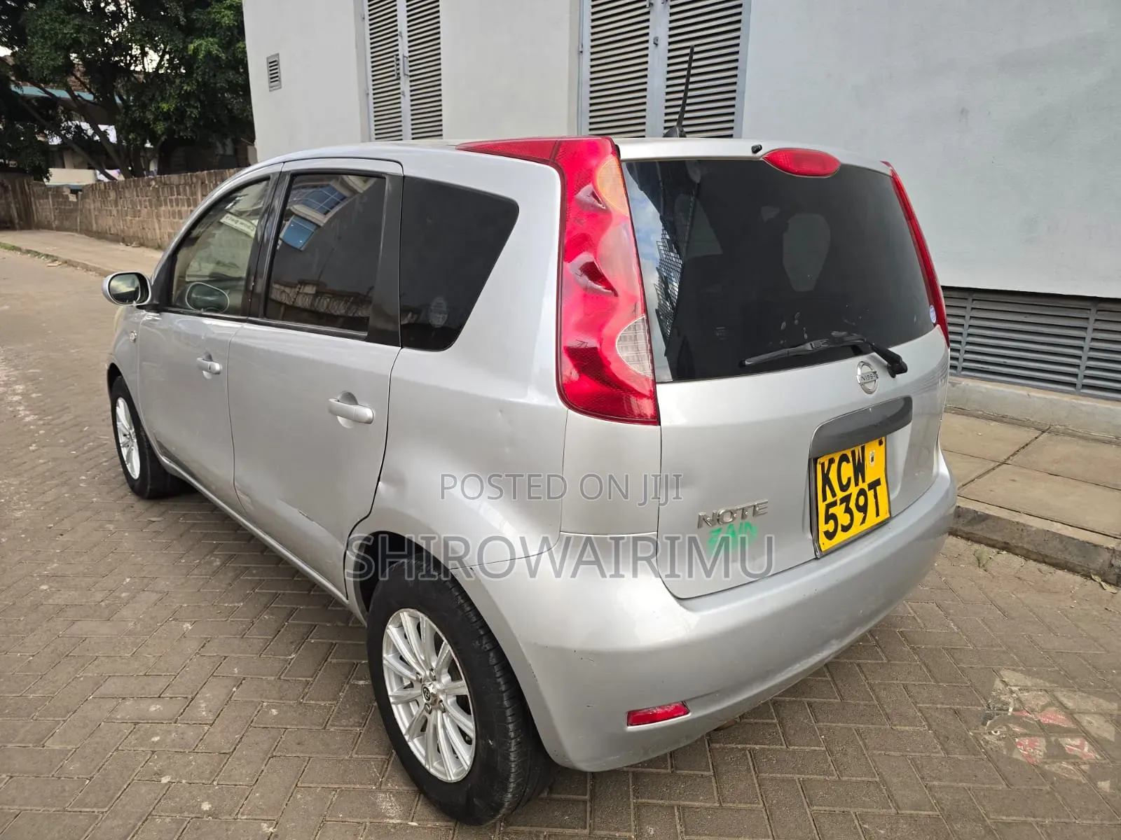 Nissan Note 2012 Silver