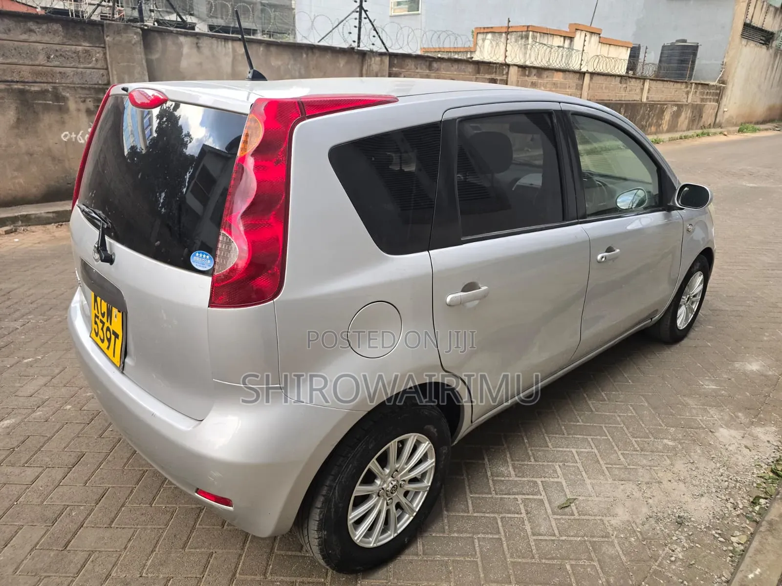 Nissan Note 2012 Silver