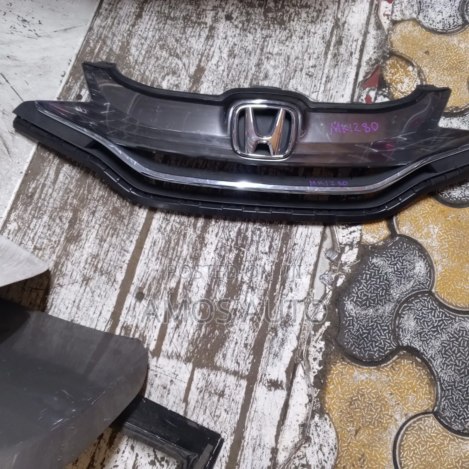 Honda Fit 2015 Grill