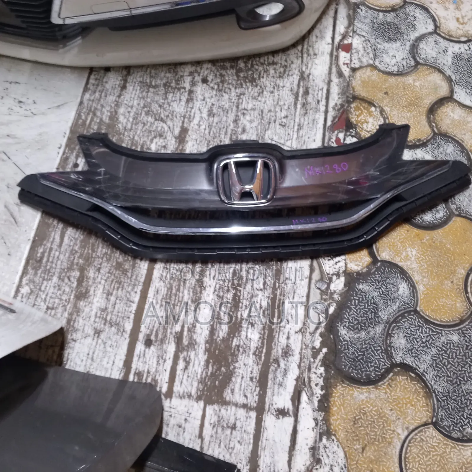 Honda Fit 2015 Grill