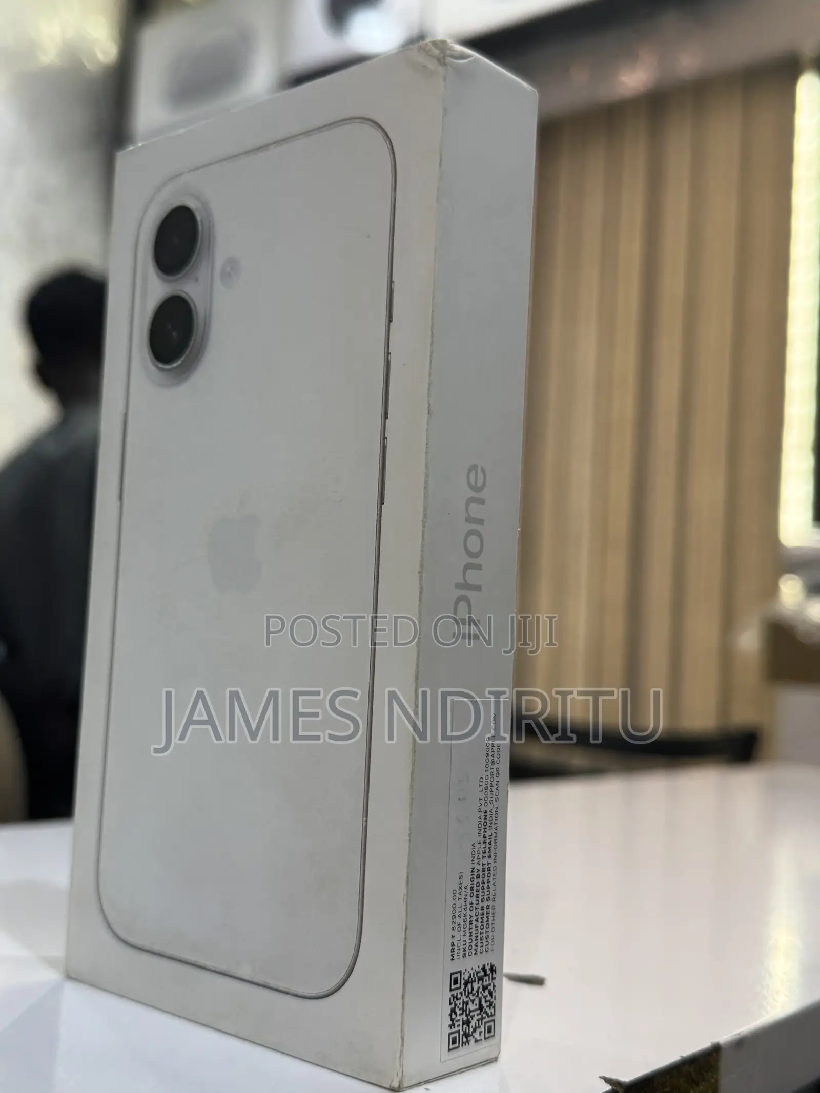New Apple iPhone 17 256 GB White