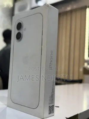 New Apple iPhone 17 256 GB White