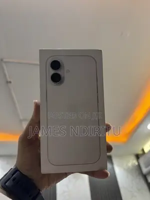 New Apple iPhone 17 256 GB White