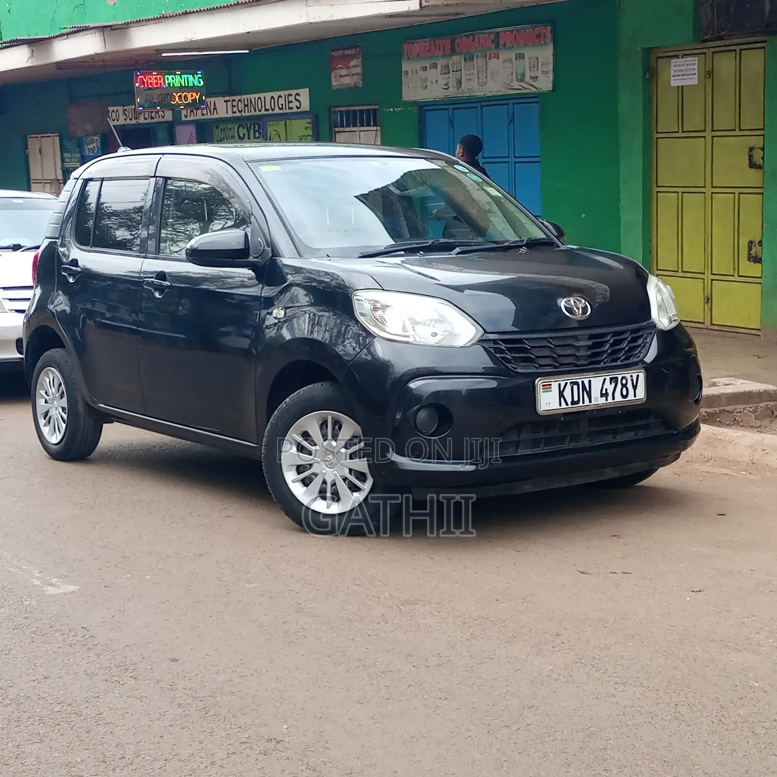 Toyota Passo 2016