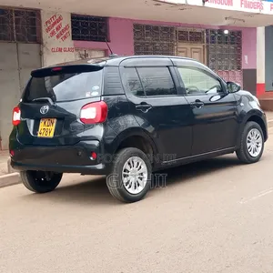 Toyota Passo 2016