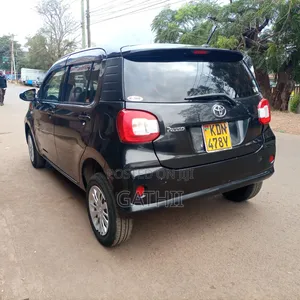 Toyota Passo 2016