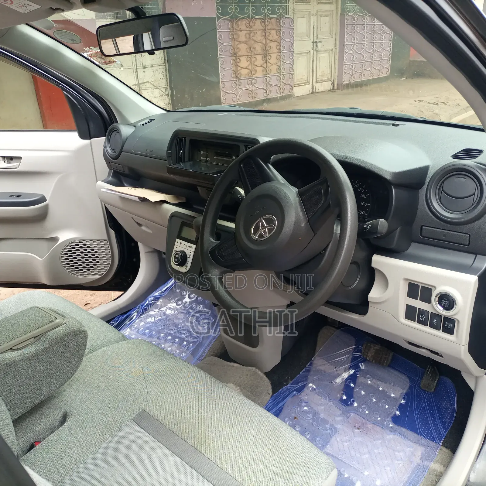 Toyota Passo 2016