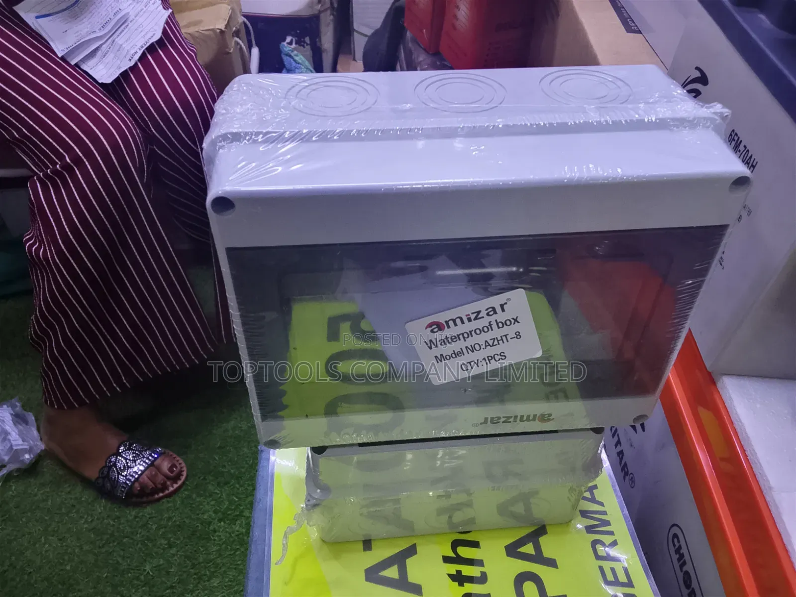 Amizar Waterproof Combiner Box 12way at 2200