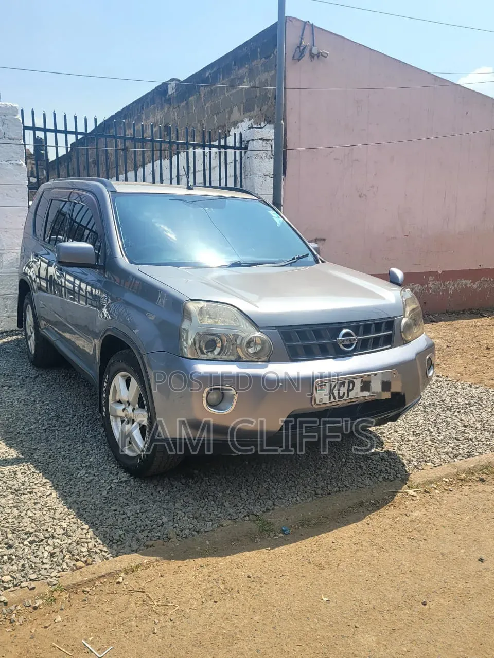 Nissan X-Trail 2010 Silver