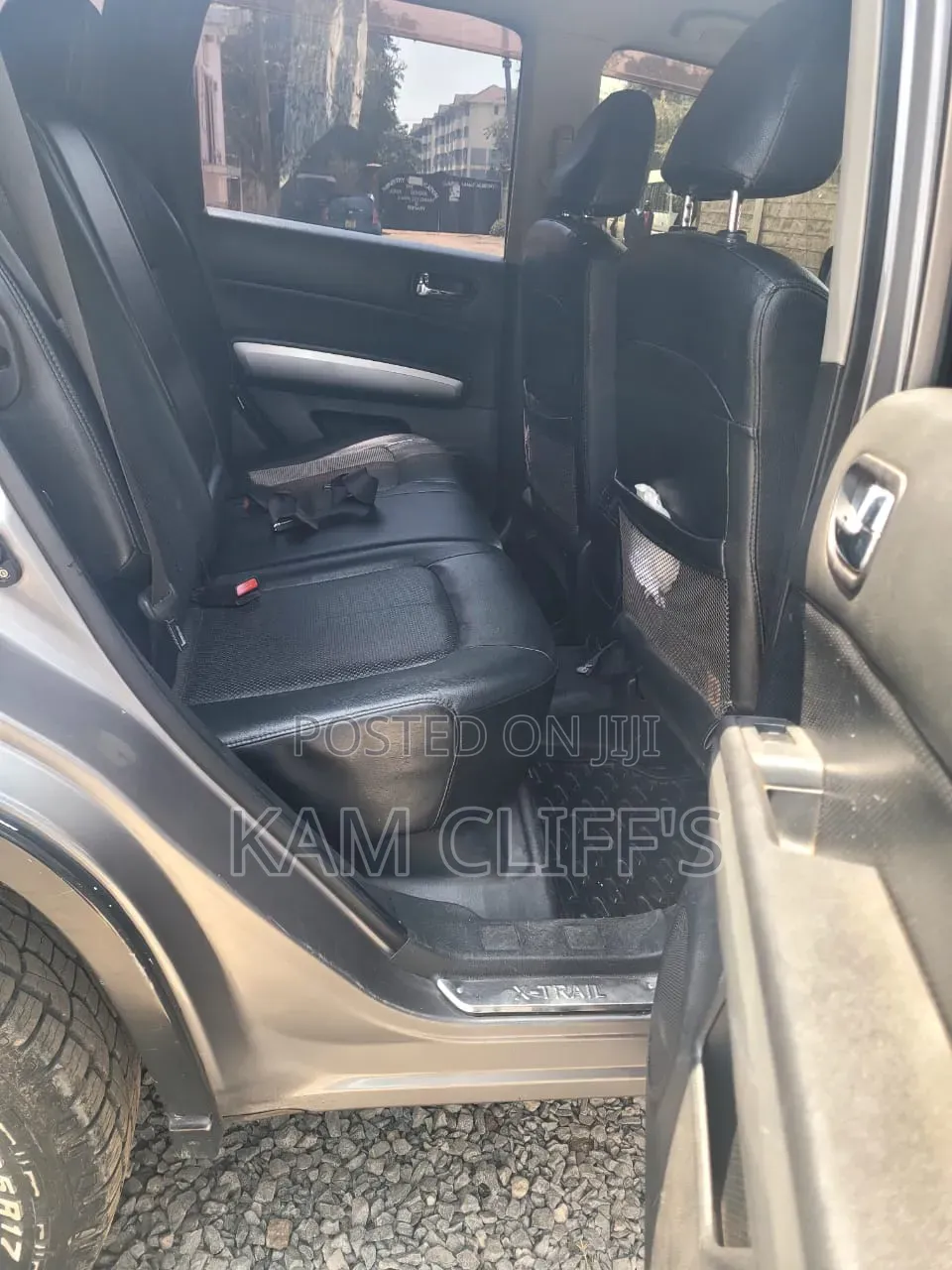 Nissan X-Trail 2010 Silver