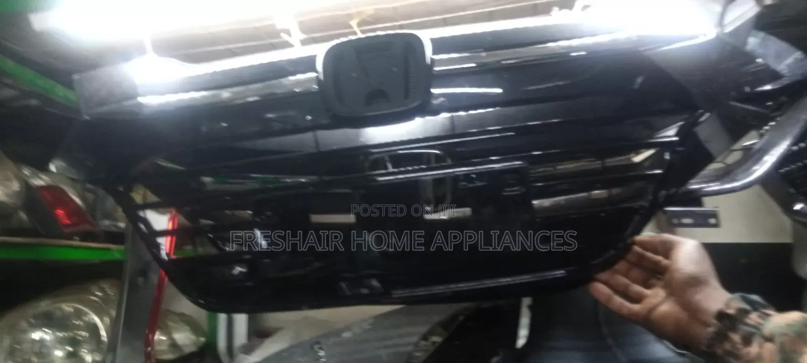 Honda Vezel 2015 Grill
