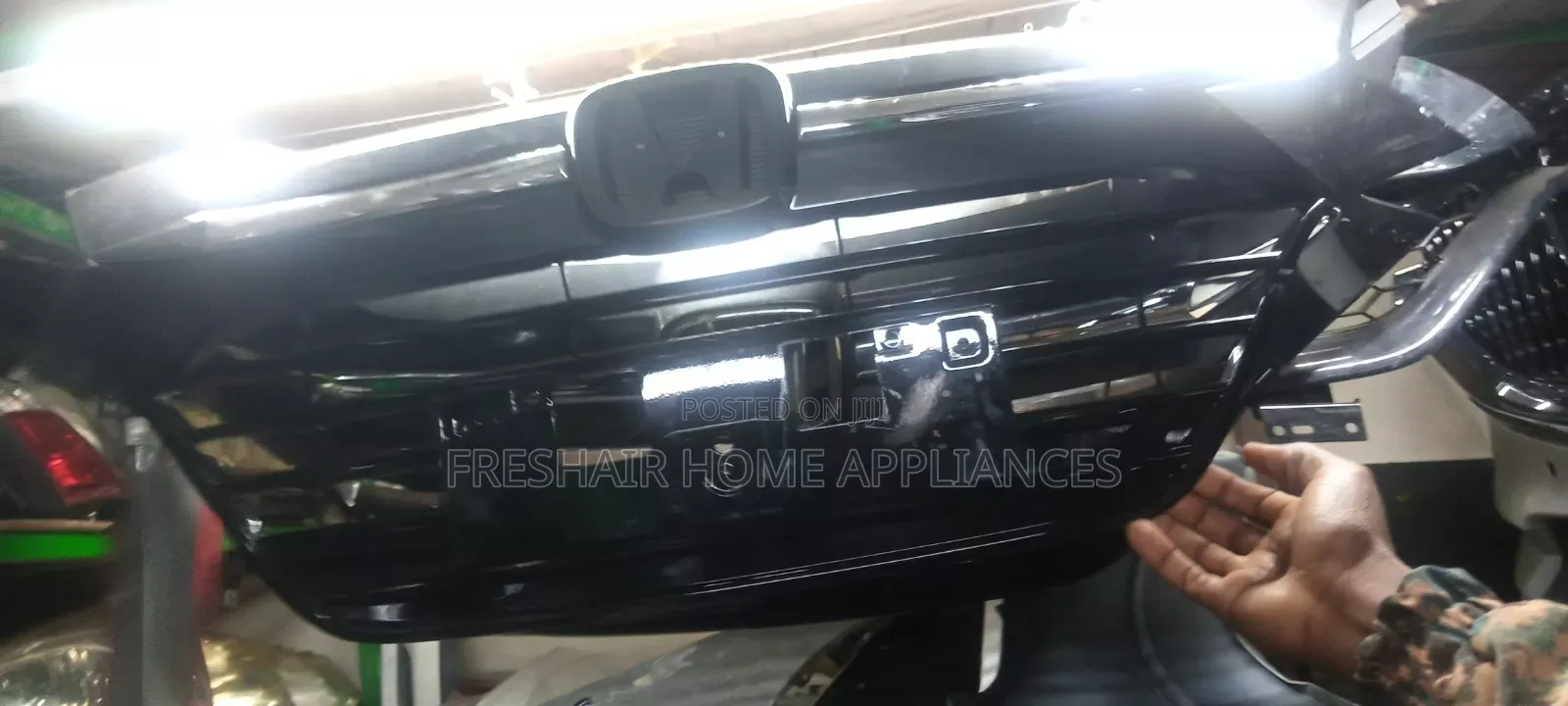 Honda Vezel 2015 Grill