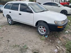 Toyota Corolla 2005 White