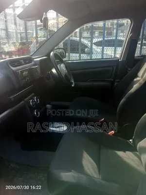 Toyota Succeed 2019 Silver