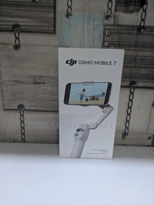DJI Osmo Mobile 7
