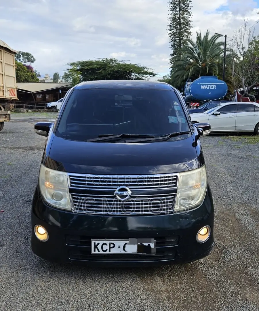 Nissan Elgrand 2010 Black