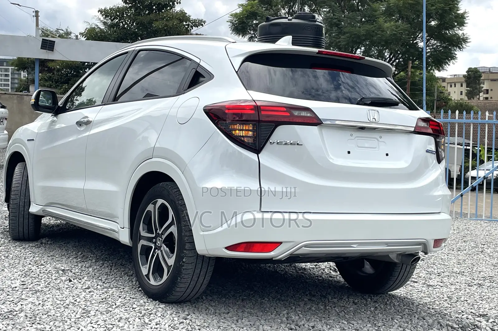 Honda Vezel 1.5 Hybrid 2WD 2019 White