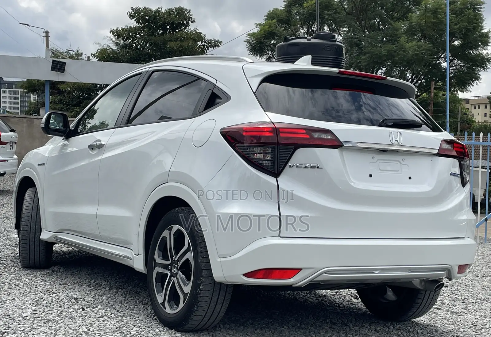 Honda Vezel 1.5 Hybrid 2WD 2019 White