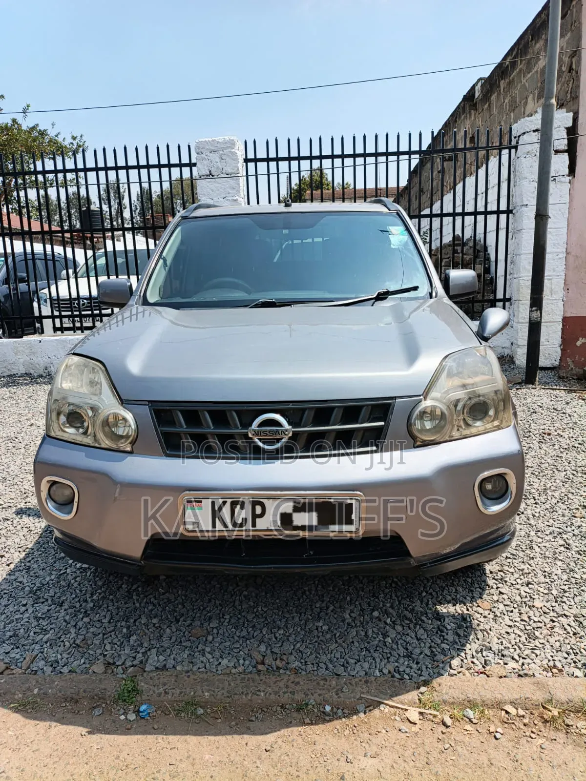 Nissan X-Trail 2010 Silver