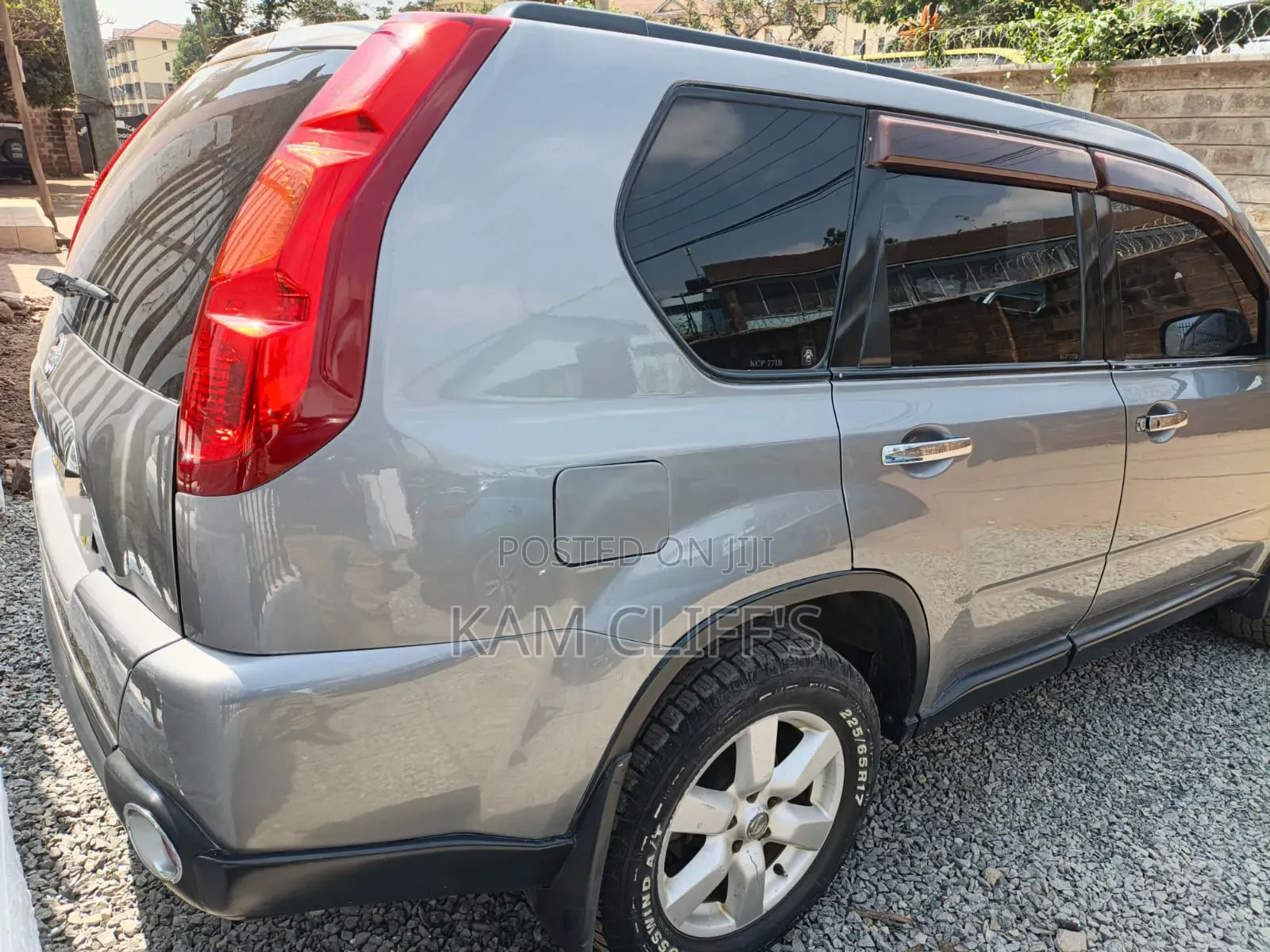 Nissan X-Trail 2010 Silver