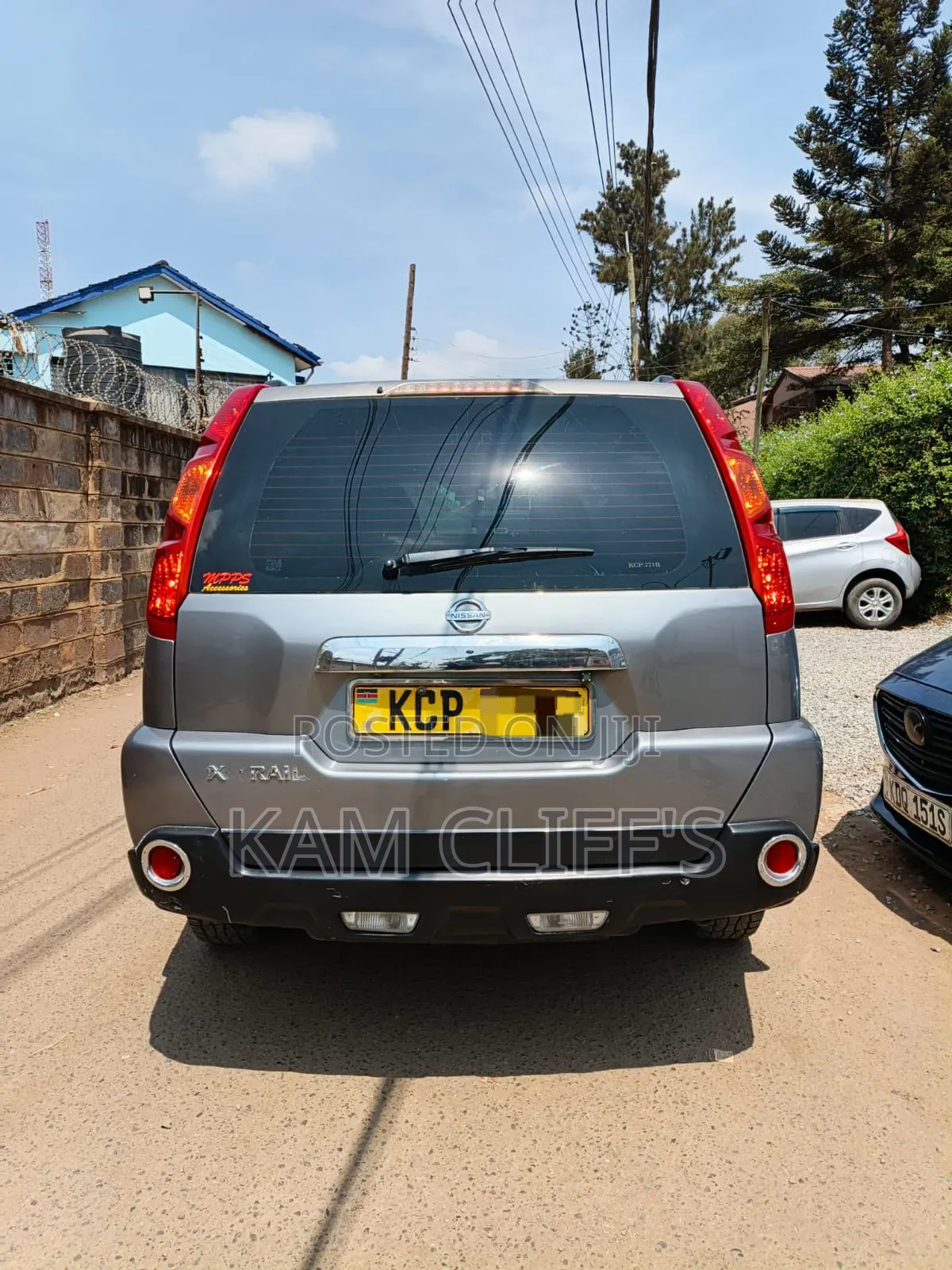 Nissan X-Trail 2010 Silver