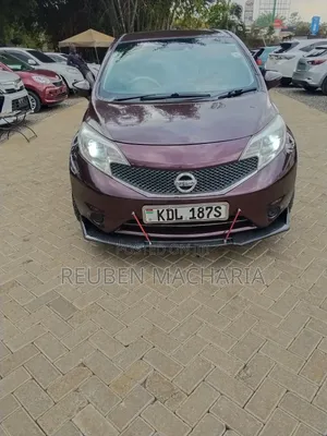 Nissan Note 2016 Maroon